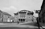 A soproni színház főbejárata, 1965 © Fortepan