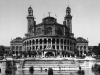 Gabriel Davioud: A párizsi Palais du Trocadéro 1900-ban (1935-ben lebontották)